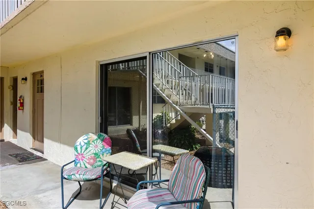 $104,000 | 4931 Vincennes Court, Unit 6, Cape Coral, FL 33904