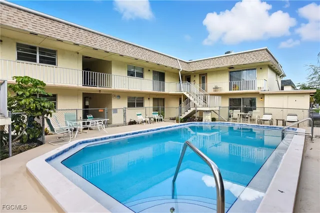 $104,000 | 4931 Vincennes Court, Unit 6, Cape Coral, FL 33904