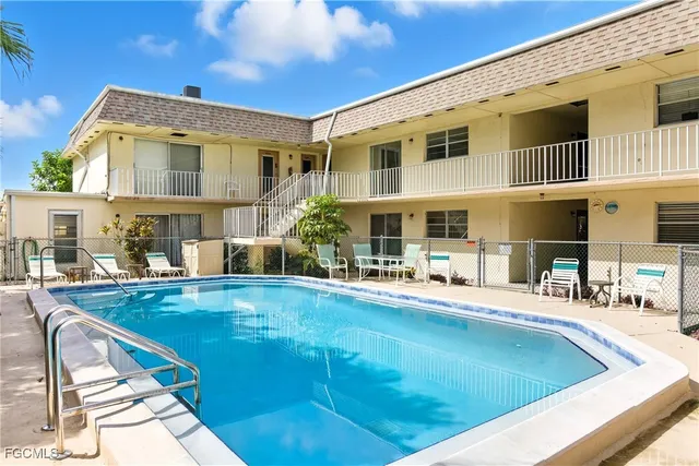 $104,000 | 4931 Vincennes Court, Unit 6, Cape Coral, FL 33904