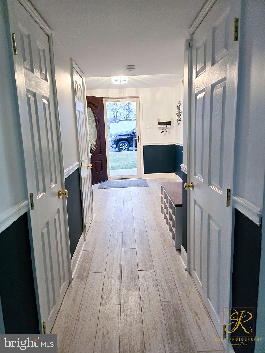 1026 Alpena Road Philadelphia, PA 19115 - Photo 30 of 36 Entry Way