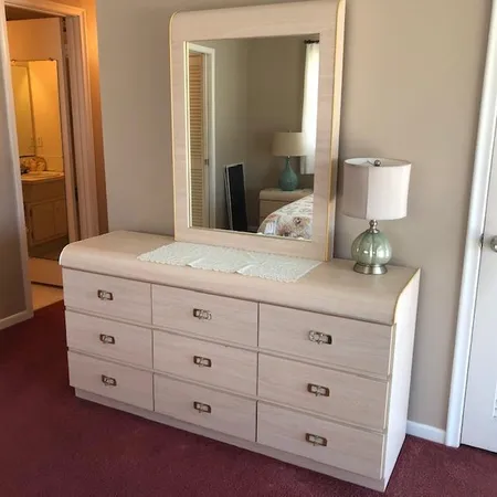 $1,400 | 210 Horizon Street East, Boynton Beach, FL 33435