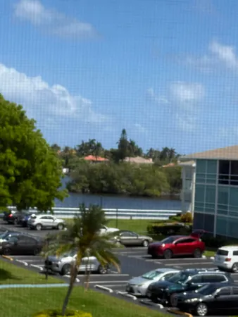 $1,400 | 210 Horizon Street East, Boynton Beach, FL 33435