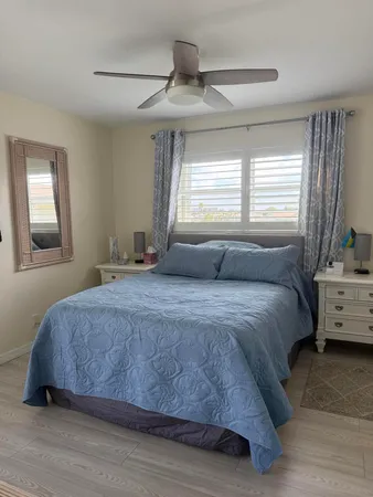 $1,400 | 210 Horizon Street East, Boynton Beach, FL 33435