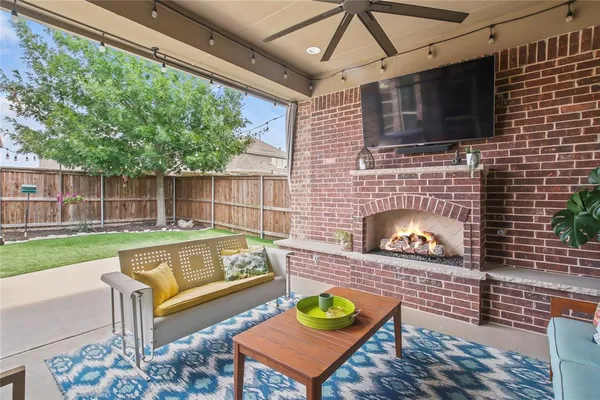 a building outdoor space with patio furniture