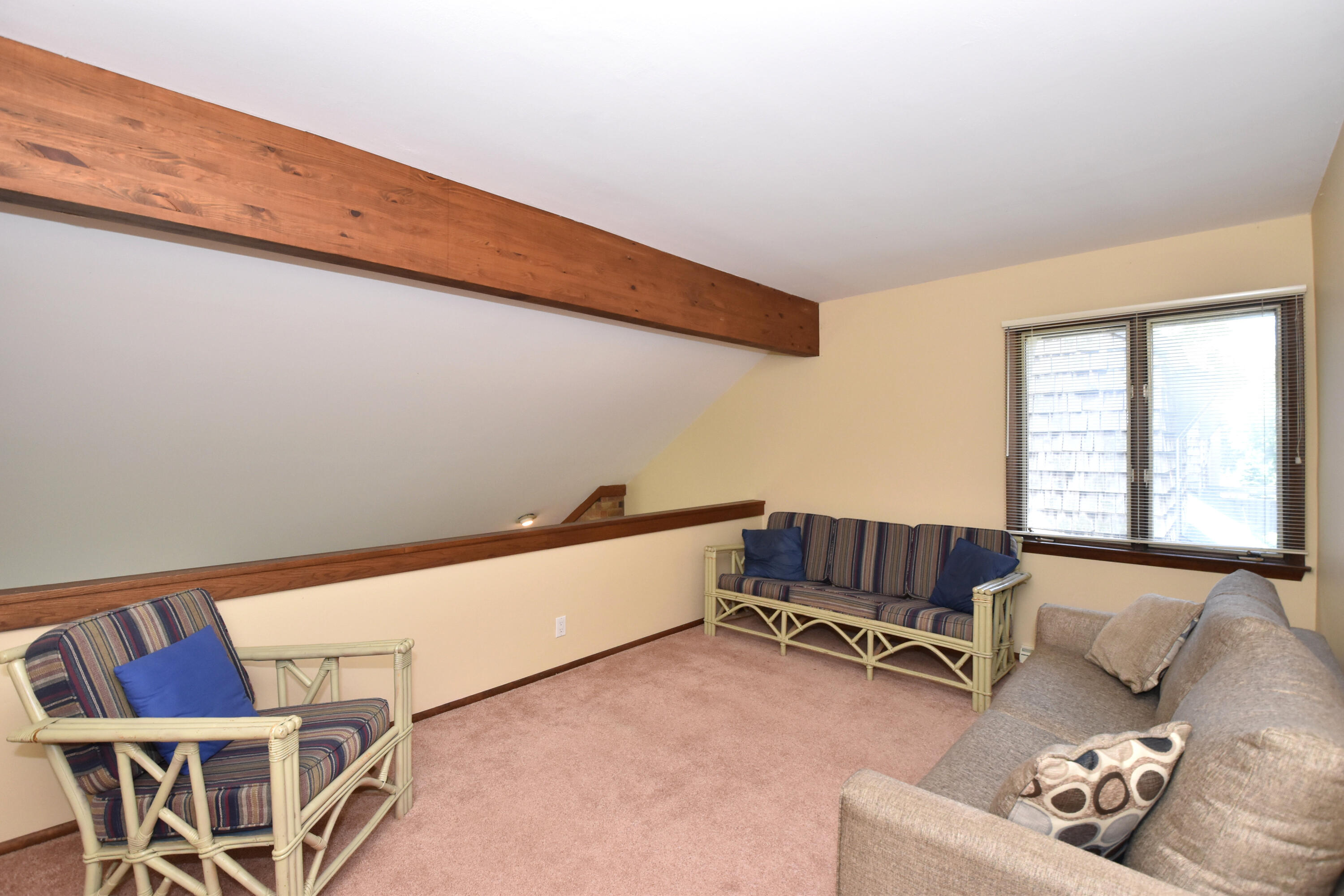 104 Woodfield Court Wind Point, WI 53402 - Photo 20 of 42 Loft