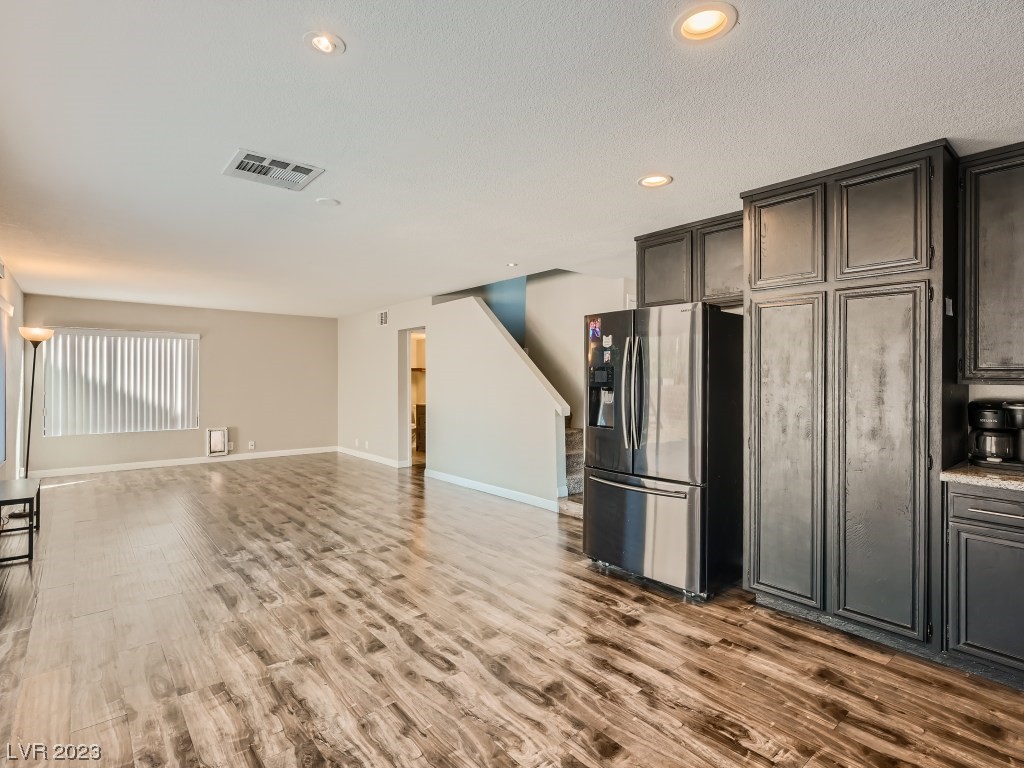 4724 Woodridge Road Las Vegas, NV 89121 - Photo 9 of 28 Gallery Image 9