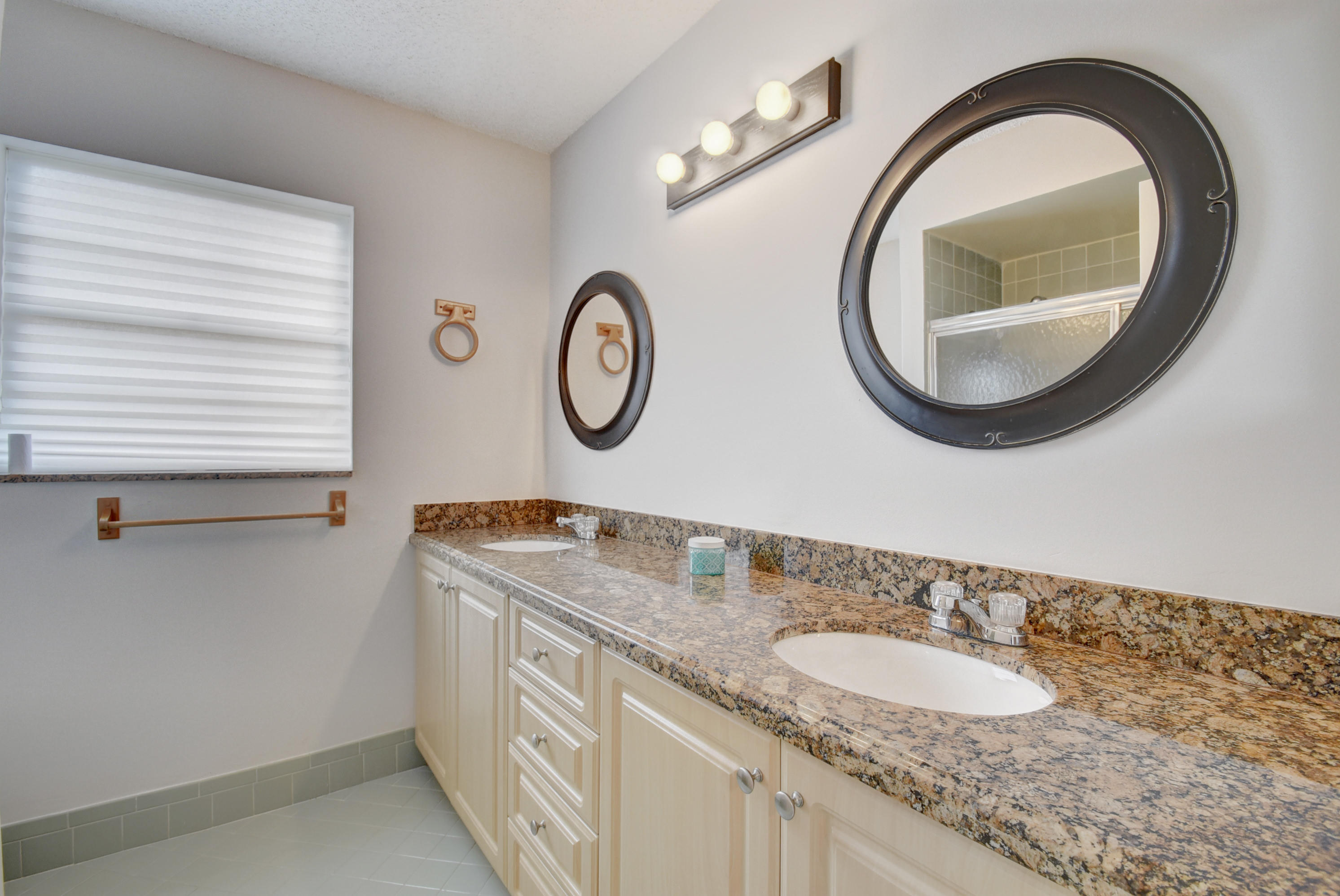 21304 Chinaberry Drive Boca Raton, FL 33428 - Photo 21 of 36 21304 CHINABERRY DRIVE