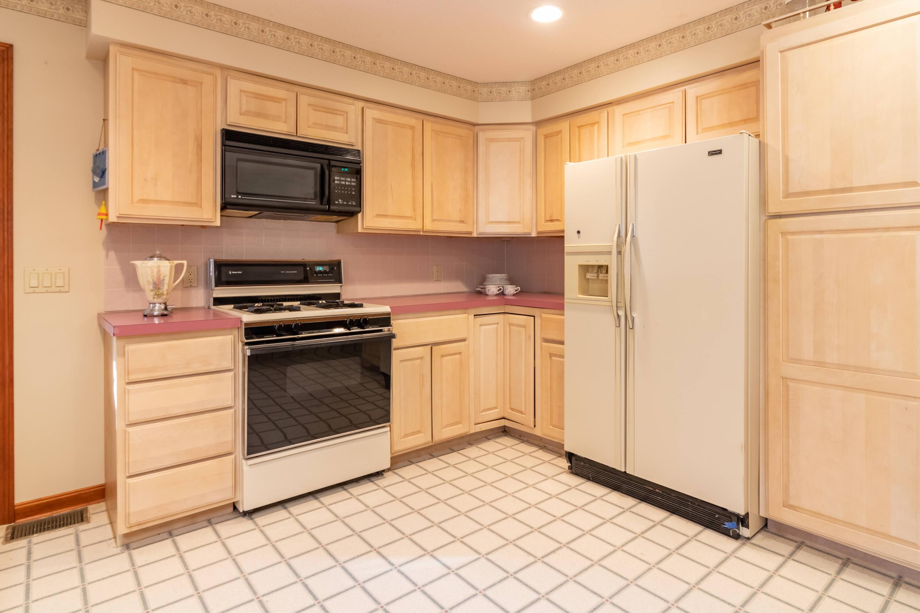 316 Patten Pond Road Surry, ME 04684 - Photo 29 of 47 Kitchen