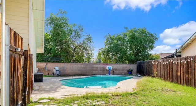 $449,999 | 13981 Elmwood Court, Moreno Valley, CA 92553