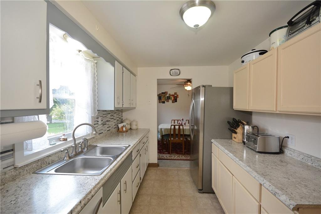 188 West Bruceton Road Pittsburgh, PA 15236 - Photo 11 of 25 Gallery Image 11