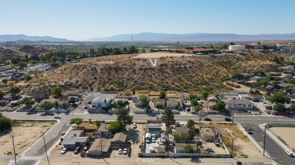 15461 Hesperia Road Victorville, CA 92395 - Photo 23 of 28