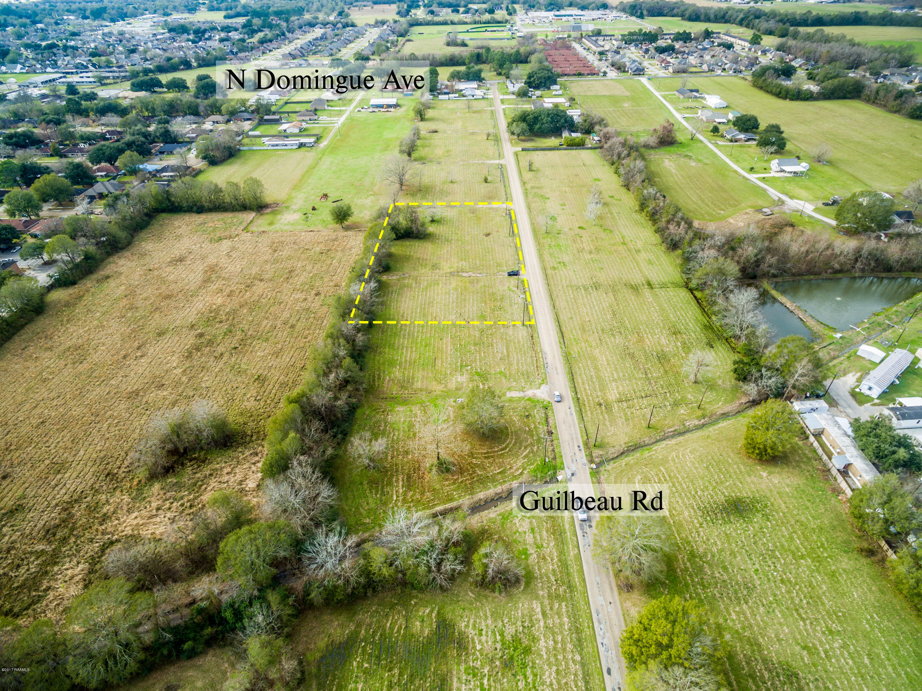 900 Guilbeau Road, Unit E Lafayette, LA 70506 - Photo 3 of 4 Side View 1_editedE
