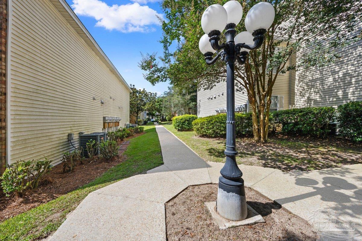 501 East Burgess Road, Unit C8 Pensacola, FL 32504 - Photo 25 of 33