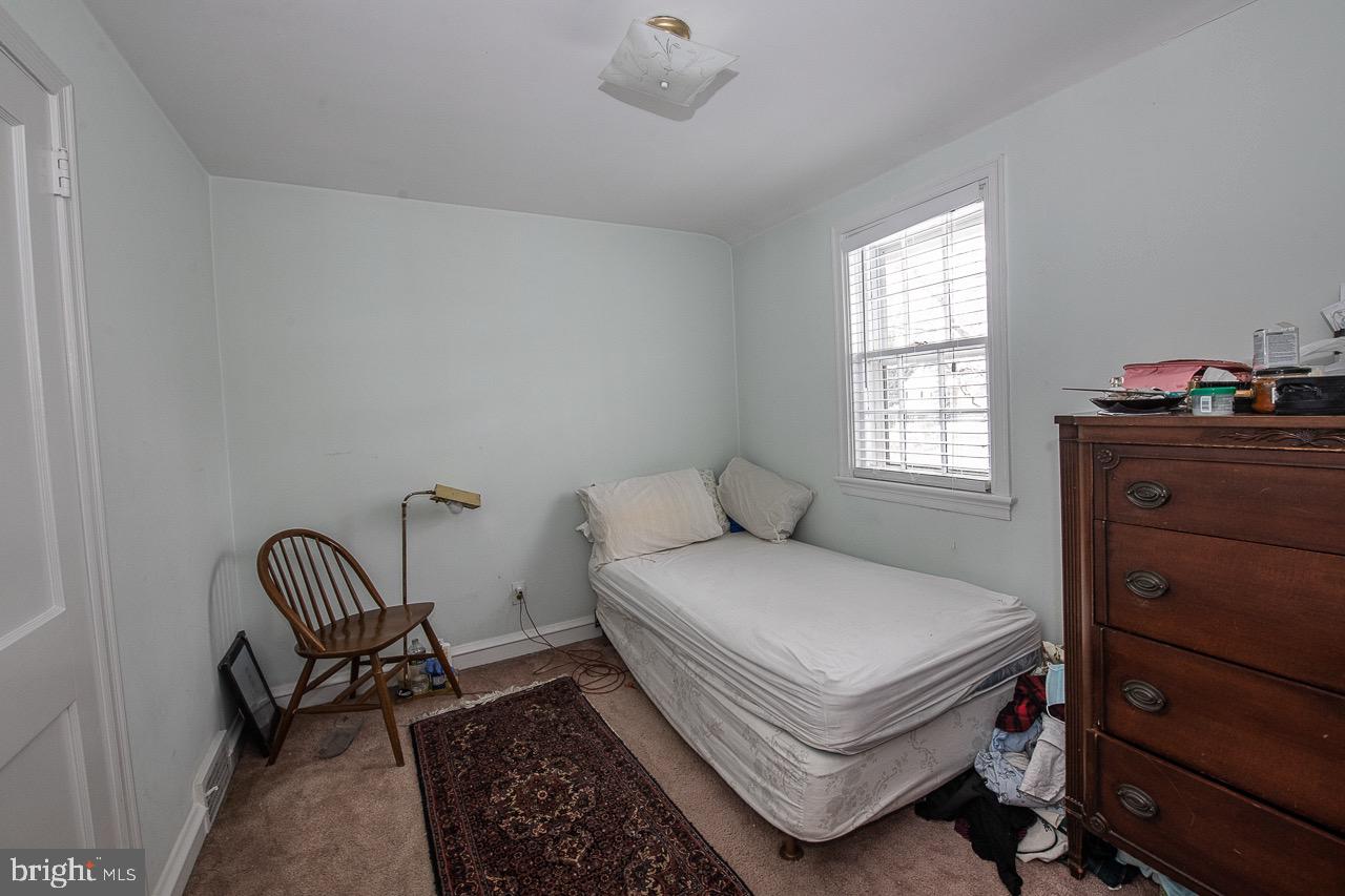 129 Crosshill Road Wynnewood, PA 19096 - Photo 20 of 29 Gallery Image 20