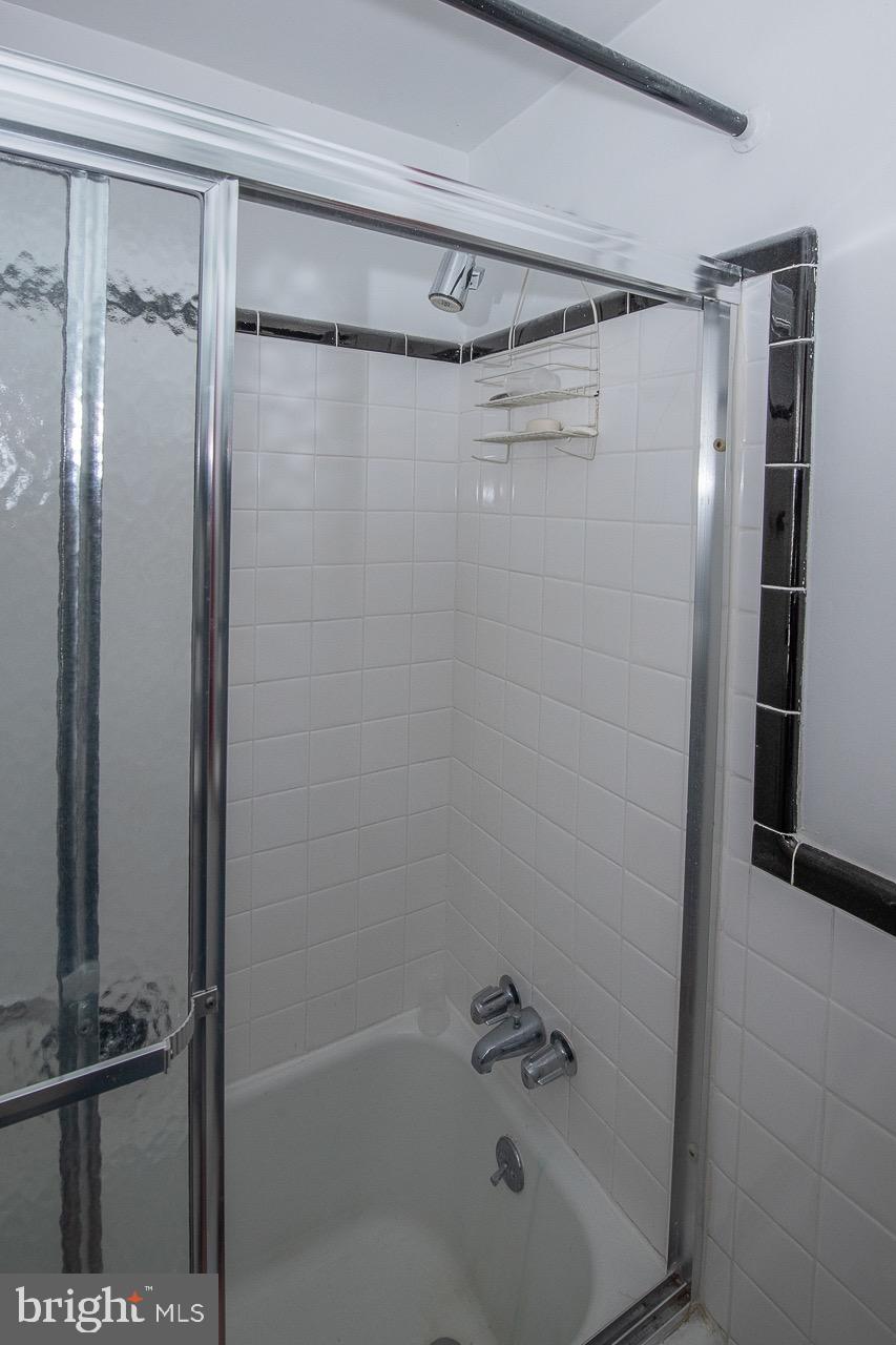 129 Crosshill Road Wynnewood, PA 19096 - Photo 24 of 29 Gallery Image 24