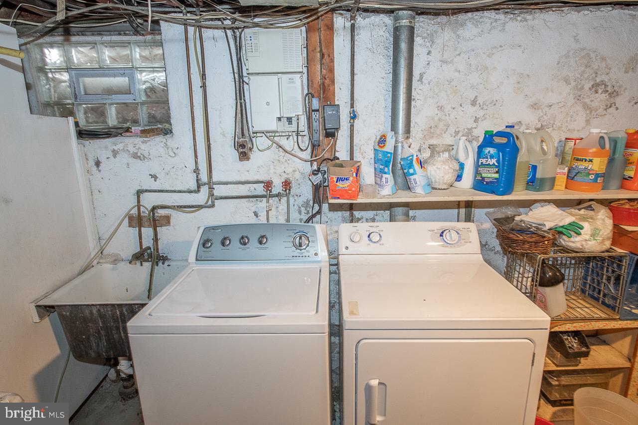 129 Crosshill Road Wynnewood, PA 19096 - Photo 25 of 29 Gallery Image 25