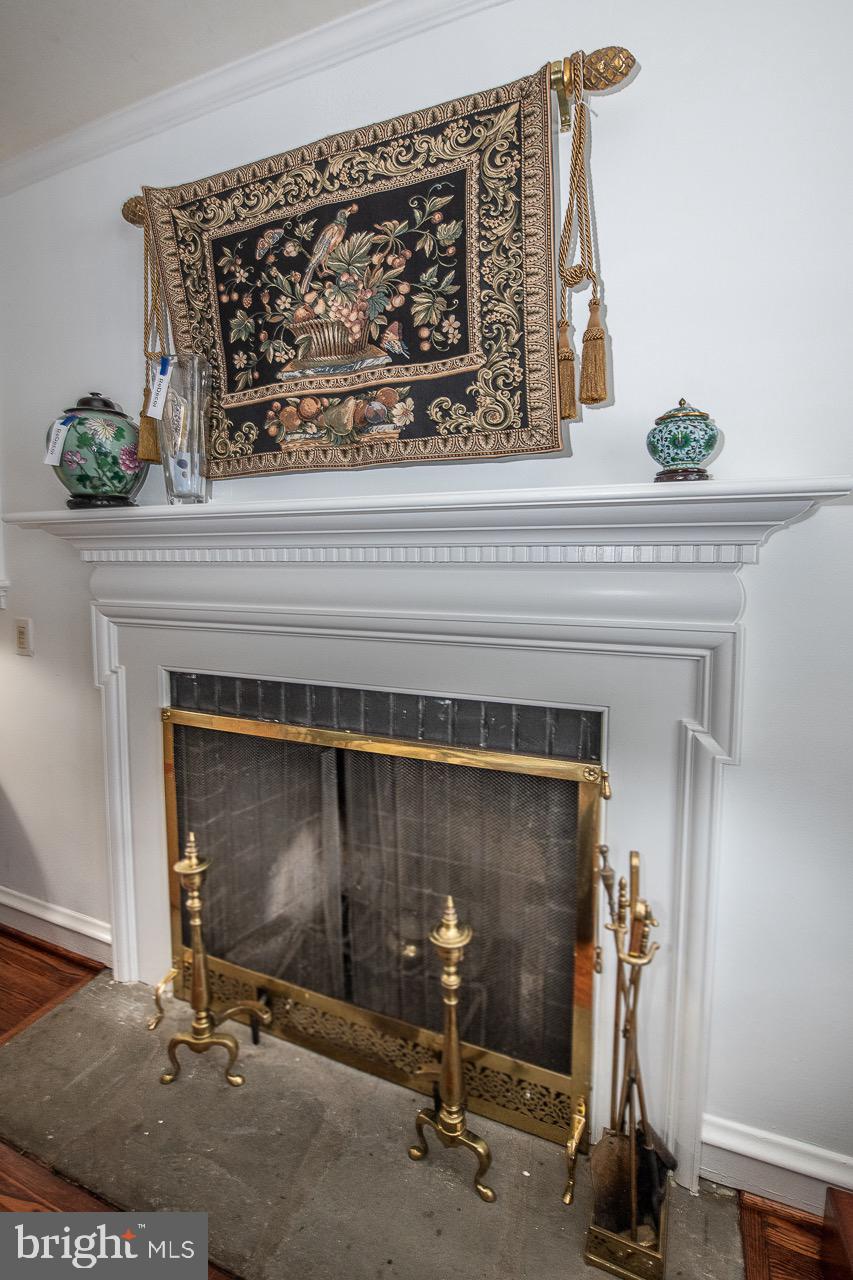 129 Crosshill Road Wynnewood, PA 19096 - Photo 6 of 29 Gallery Image 6