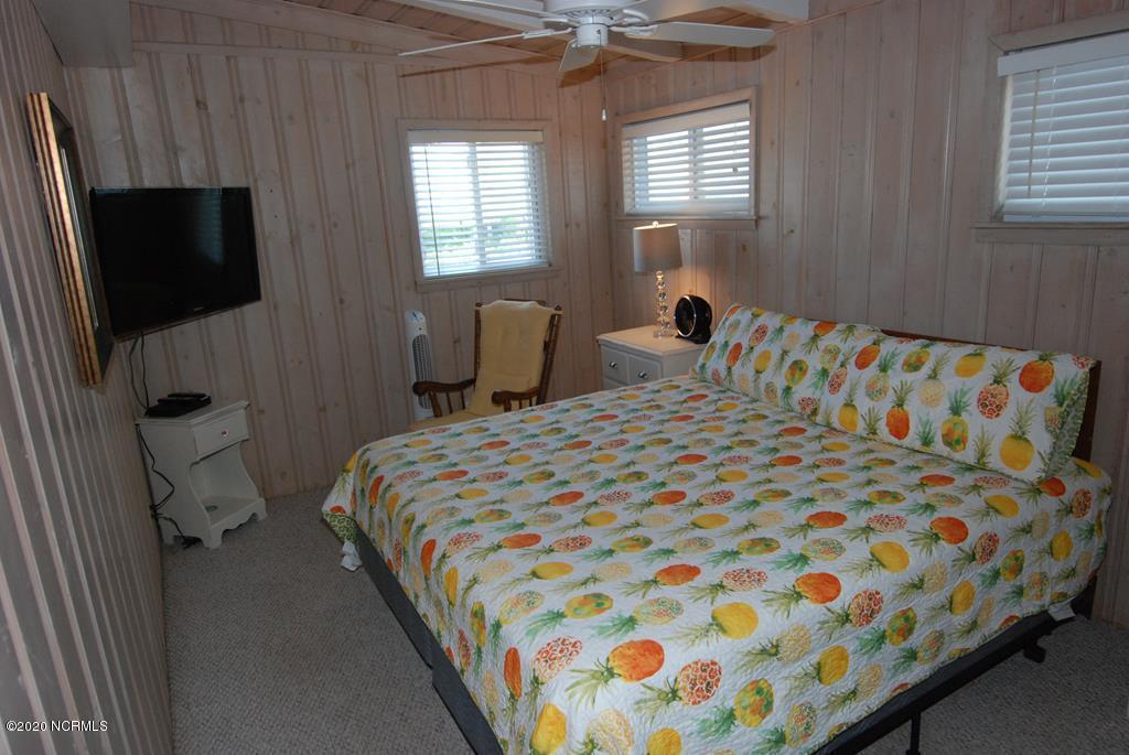 227 West First Street Ocean Isle Beach, NC 28469 - Photo 13 of 14 br3