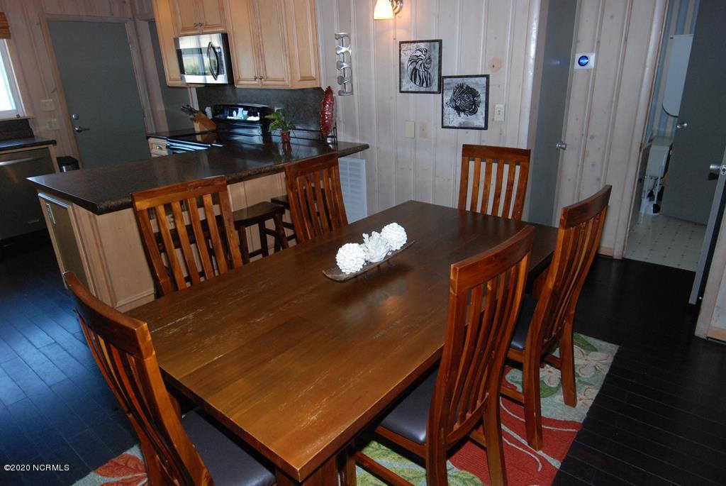227 West First Street Ocean Isle Beach, NC 28469 - Photo 10 of 14 dining