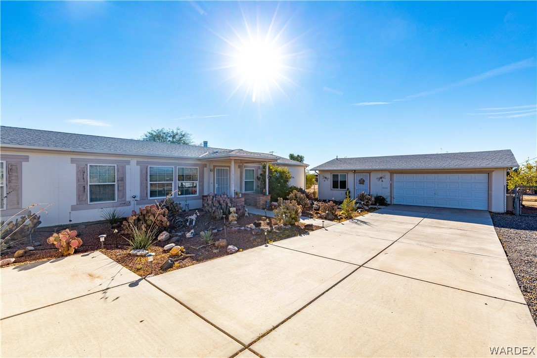 4102 Cibola Road Golden Valley, AZ 86413 - Photo 1 of 71