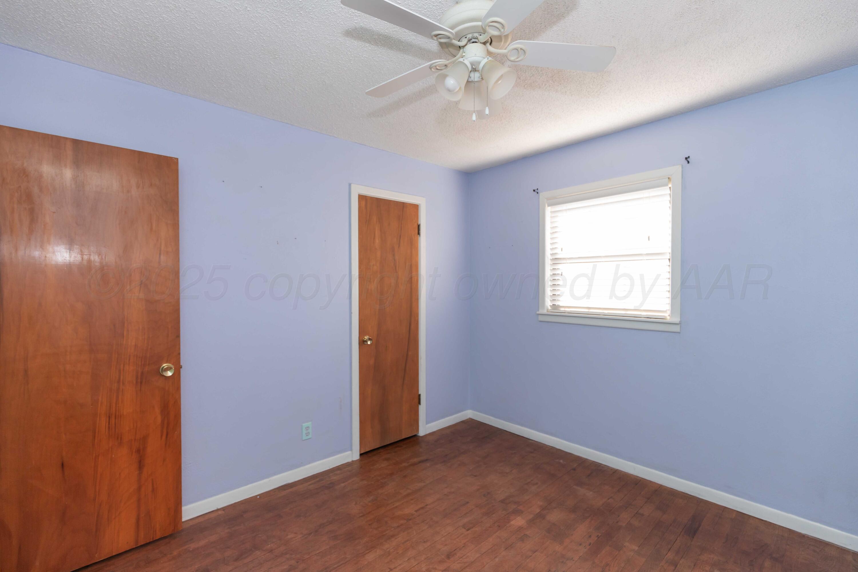 1209 South Main Street Shamrock, TX 79079 - Photo 25 of 45 BEDROOM 2 VIEW 2