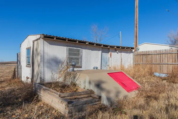 $179,900 | 1209 South Main Street, Shamrock, TX 79079