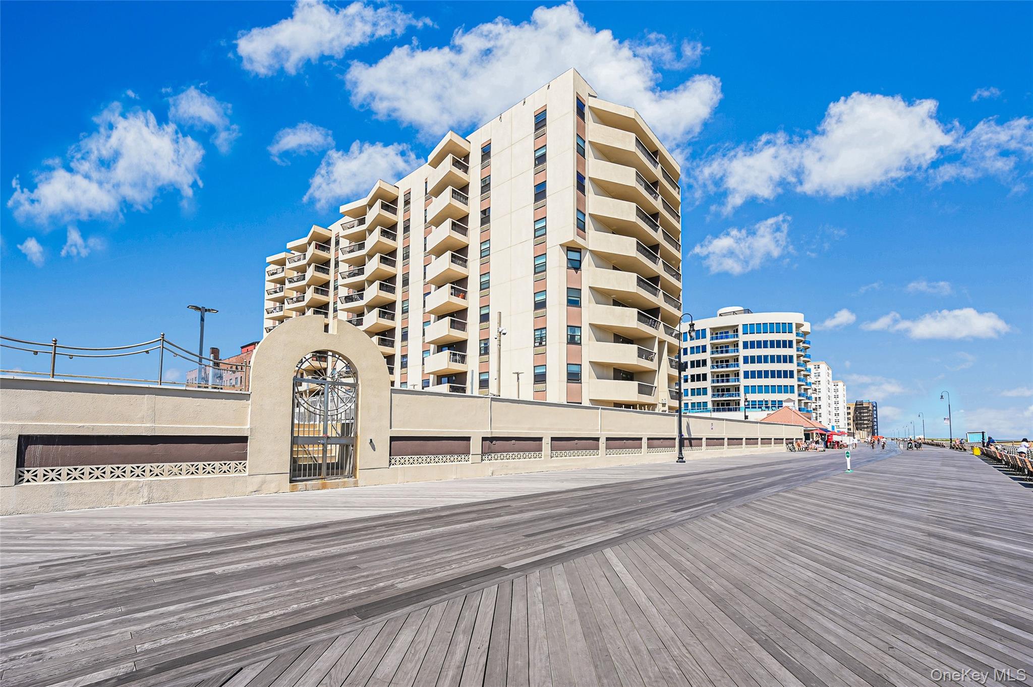 360 Shore Road, Unit 4K Long Beach, NY 11561 - Photo 21 of 28 Gallery Image 21