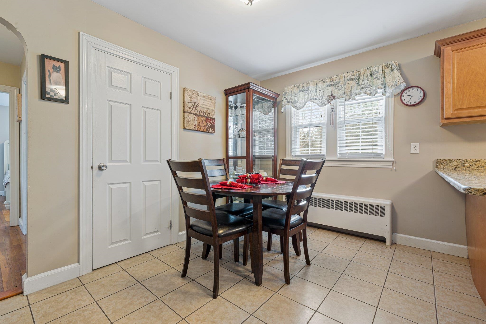 170 Goffstown Road Manchester, NH 03102 - Photo 6 of 37 Gallery Image 6