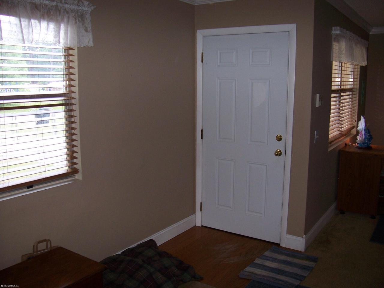1773 Davis Road Jacksonville, FL 32218 - Photo 4 of 7 Entry Way