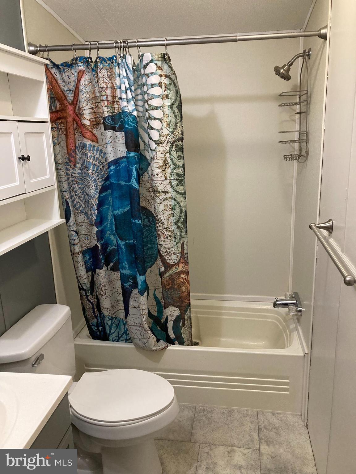 139 Weidler Lane Lititz, PA 17543 - Photo 15 of 17 Bathroom 2