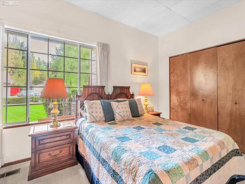 13775 Southwest Scholls Ferry Road, Unit 107 Beaverton, OR 97008 - Photo 18 of 35 Gallery Image 18