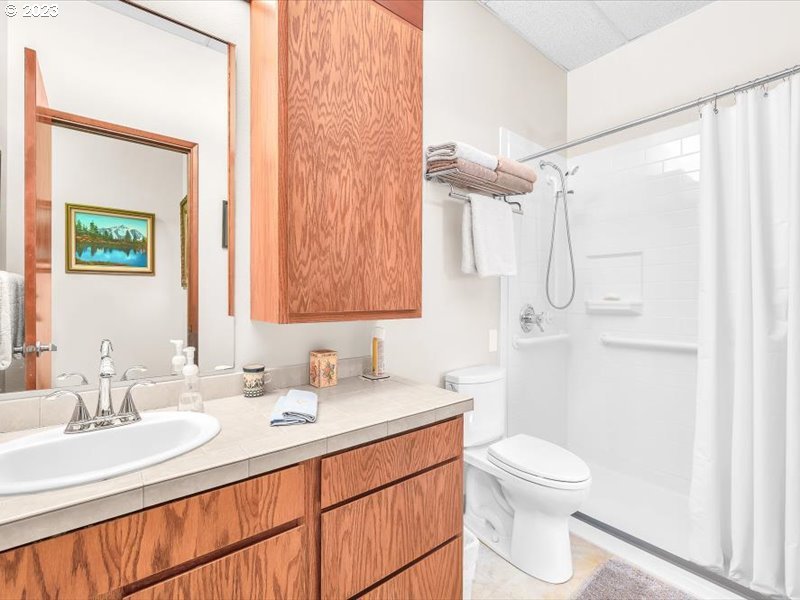 13775 Southwest Scholls Ferry Road, Unit 107 Beaverton, OR 97008 - Photo 23 of 35 Gallery Image 23