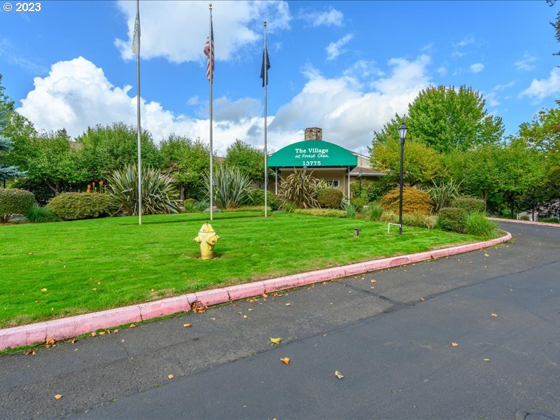 13775 Southwest Scholls Ferry Road, Unit 107 Beaverton, OR 97008 - Photo 35 of 35 Gallery Image 35