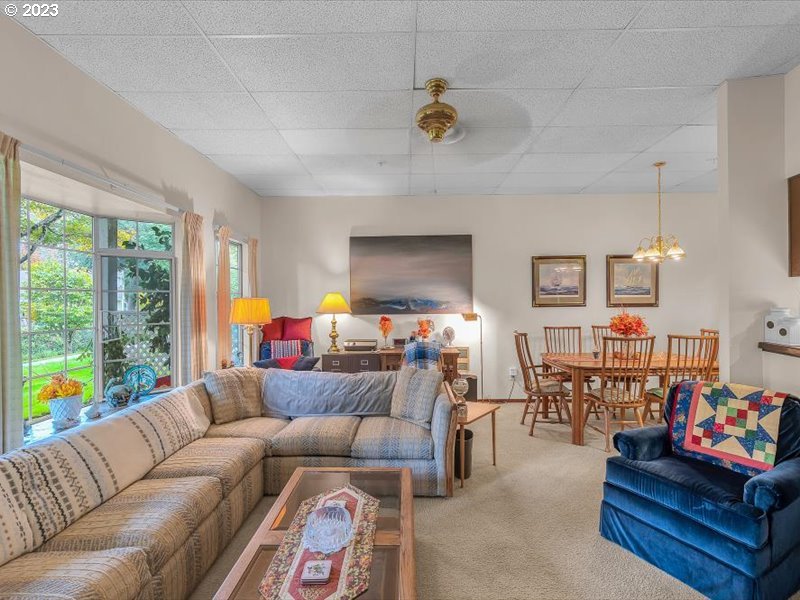 13775 Southwest Scholls Ferry Road, Unit 107 Beaverton, OR 97008 - Photo 4 of 35 Gallery Image 4