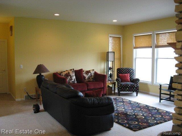 6131 Perry Road Grand Blanc, MI 48439 - Photo 5 of 16 GREAT ROOM 2