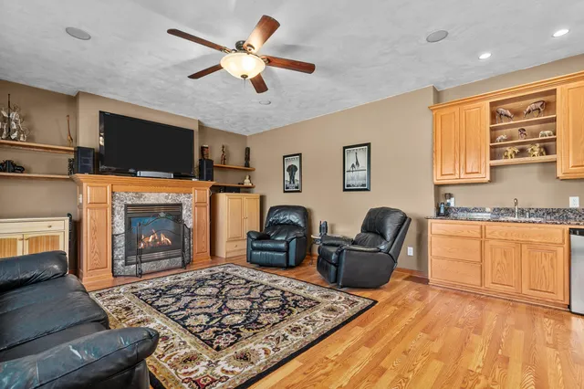 $739,000 | W5071 Cherrywood Court, Sherwood, WI 54169