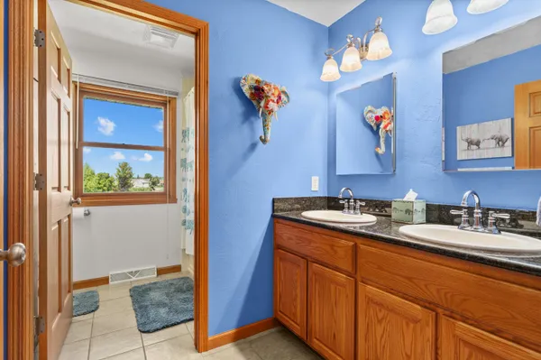 $729,900 | W5071 Cherrywood Court, Sherwood, WI 54169