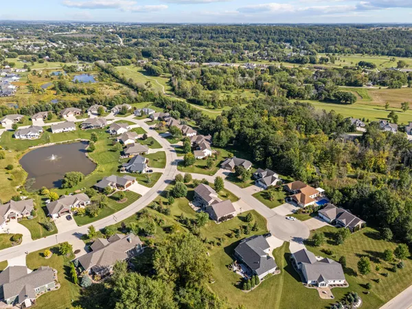 $729,900 | W5071 Cherrywood Court, Sherwood, WI 54169