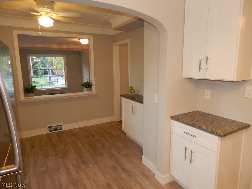 3527 Cummings Road Cleveland, OH 44118 - Photo 6 of 25