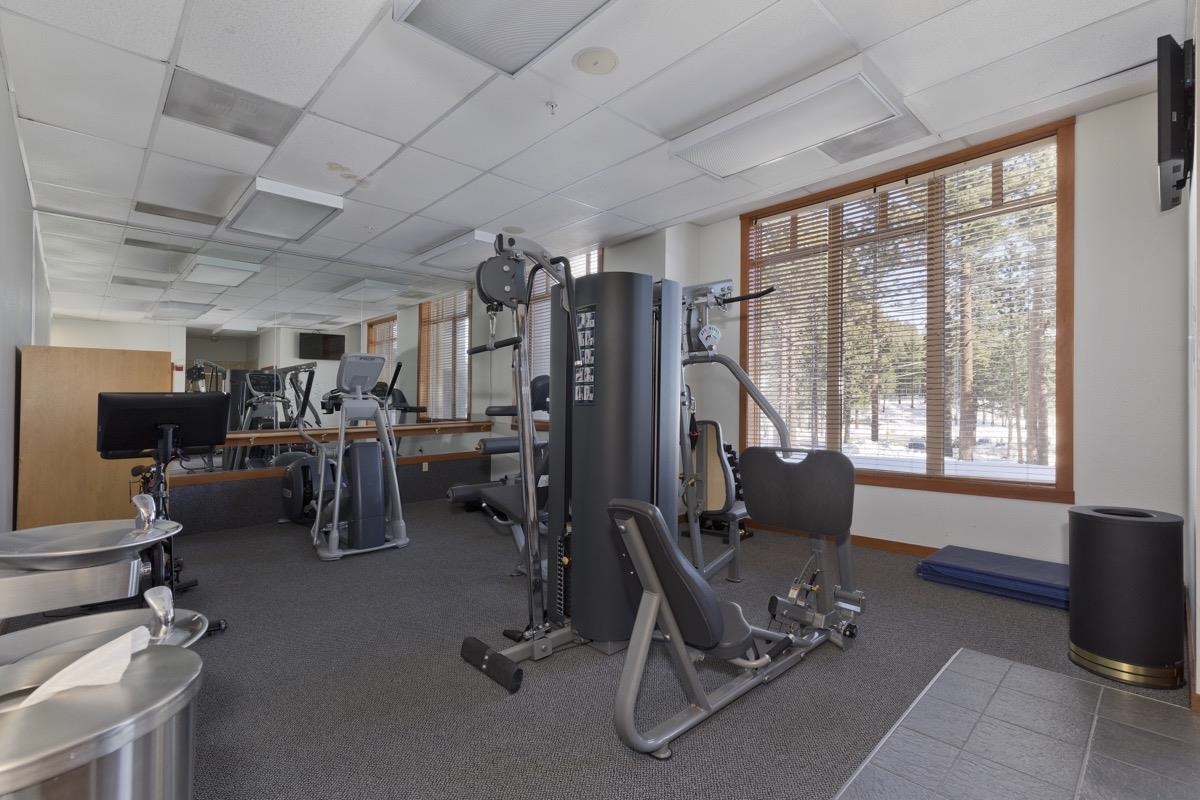 6201 Minaret Road, Unit 2101 Mammoth Lakes, CA 93546 - Photo 23 of 26