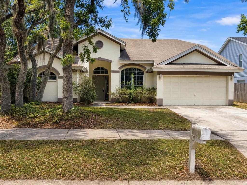 2302 Lyncrest Court Valrico, FL 33596 - Photo 1 of 22 Gallery Image 1