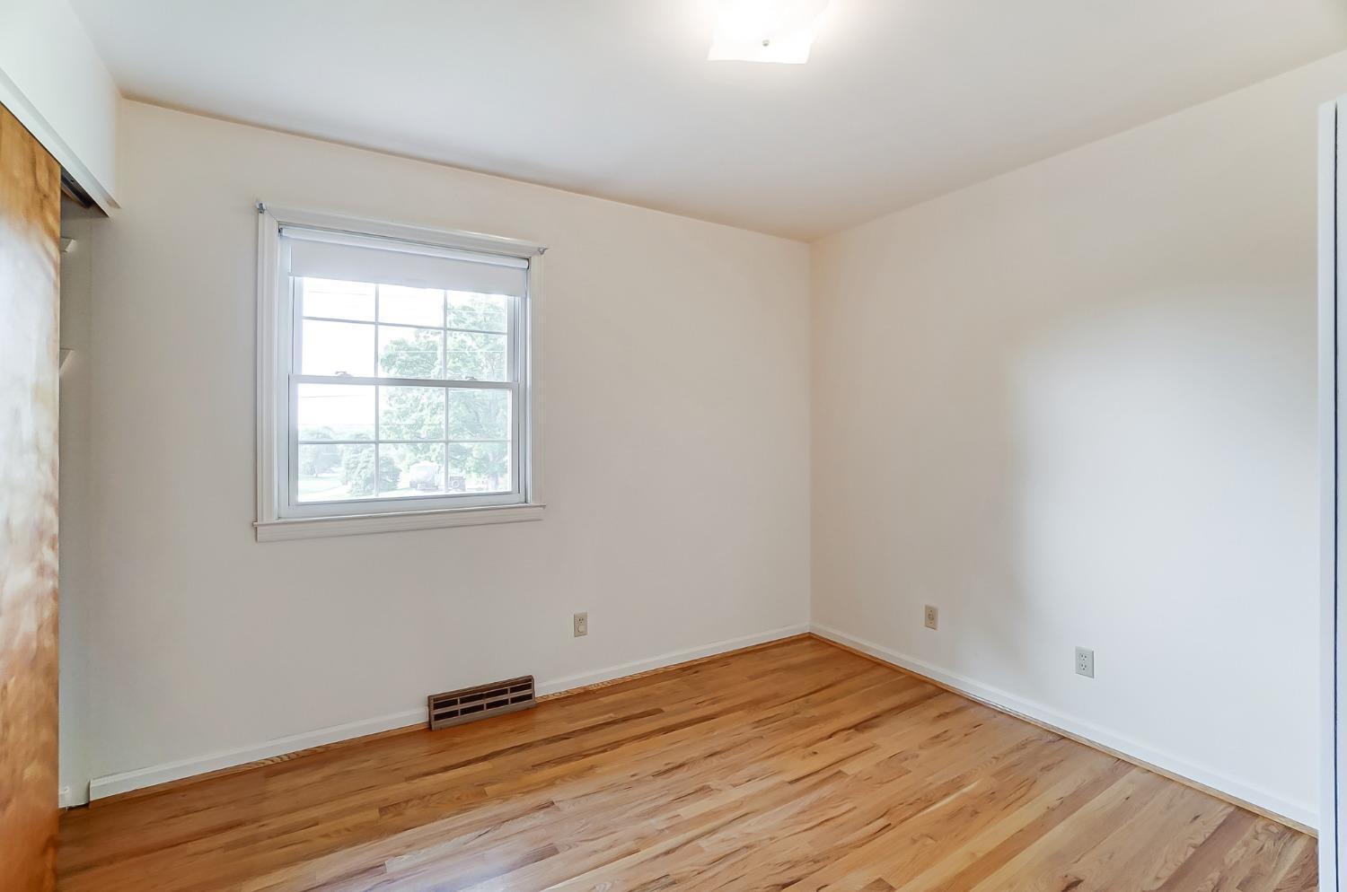2413 South Road Cincinnati, OH 45233 - Photo 13 of 24 Gallery Image 13