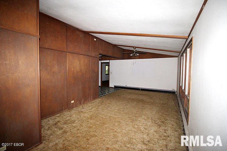 17603 East Fairfield Road Mount Vernon, IL 62864 - Photo 11 of 29 Gallery Image 11