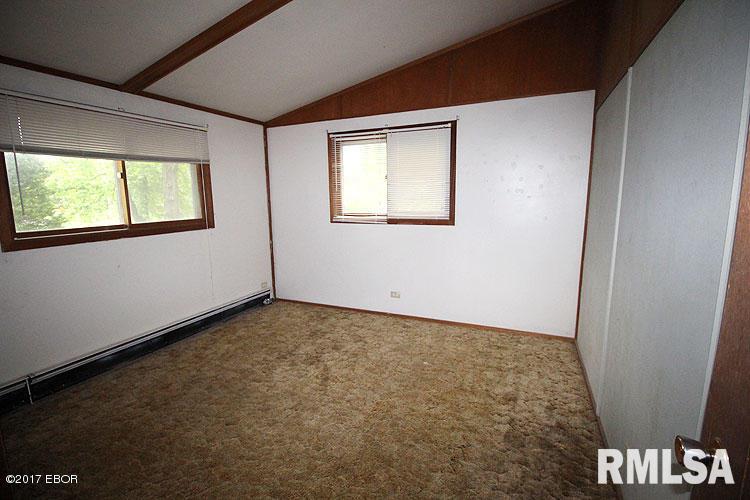 17603 East Fairfield Road Mount Vernon, IL 62864 - Photo 17 of 29 Gallery Image 17
