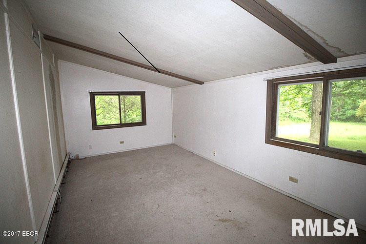 17603 East Fairfield Road Mount Vernon, IL 62864 - Photo 19 of 29 Gallery Image 19