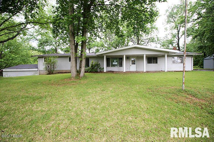 17603 East Fairfield Road Mount Vernon, IL 62864 - Photo 2 of 29 Gallery Image 2