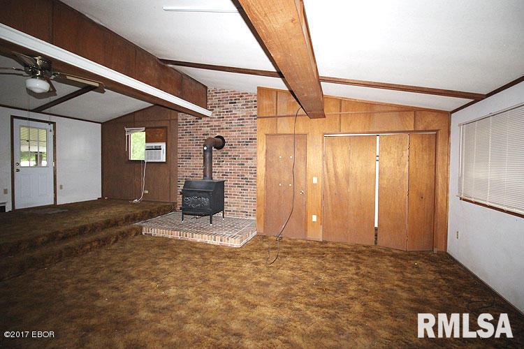 17603 East Fairfield Road Mount Vernon, IL 62864 - Photo 9 of 29 Gallery Image 9