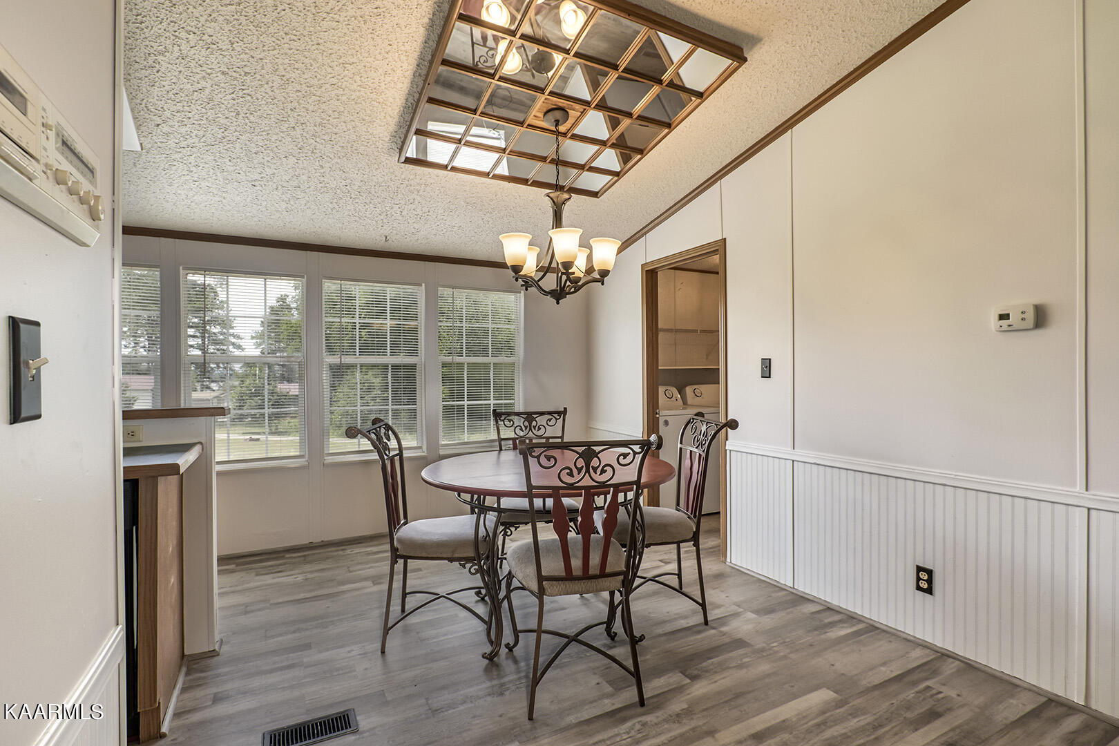 511 South Judd Road Decatur, TN 37322 - Photo 12 of 53 12_JuddLane_511_Dining01