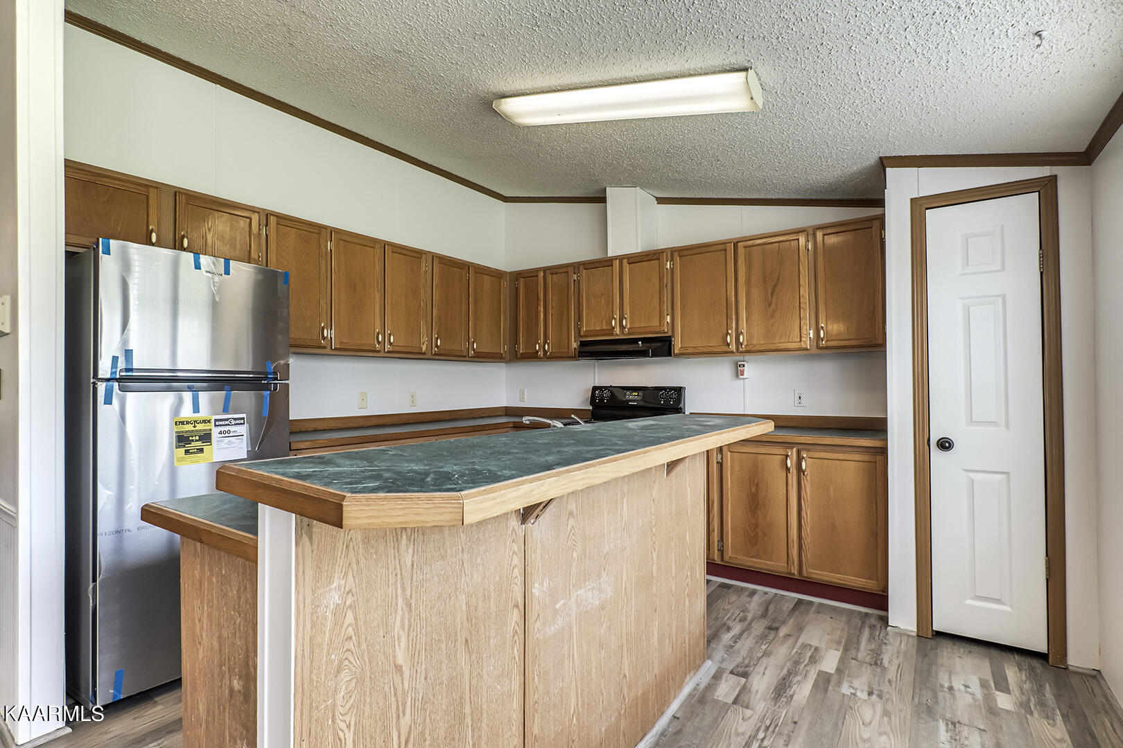 511 South Judd Road Decatur, TN 37322 - Photo 15 of 53 15_JuddLane_511_Kitchen01