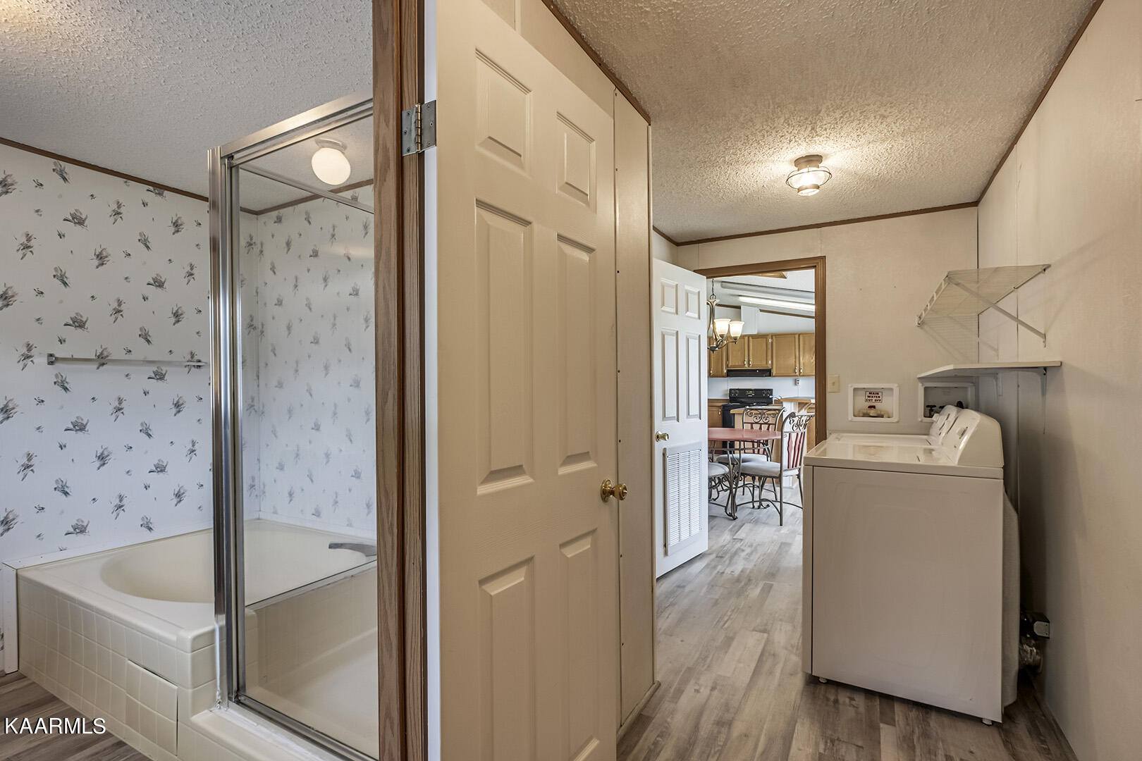 511 South Judd Road Decatur, TN 37322 - Photo 20 of 53 21_JuddLane_511_MasterBathEntry-Laundry0